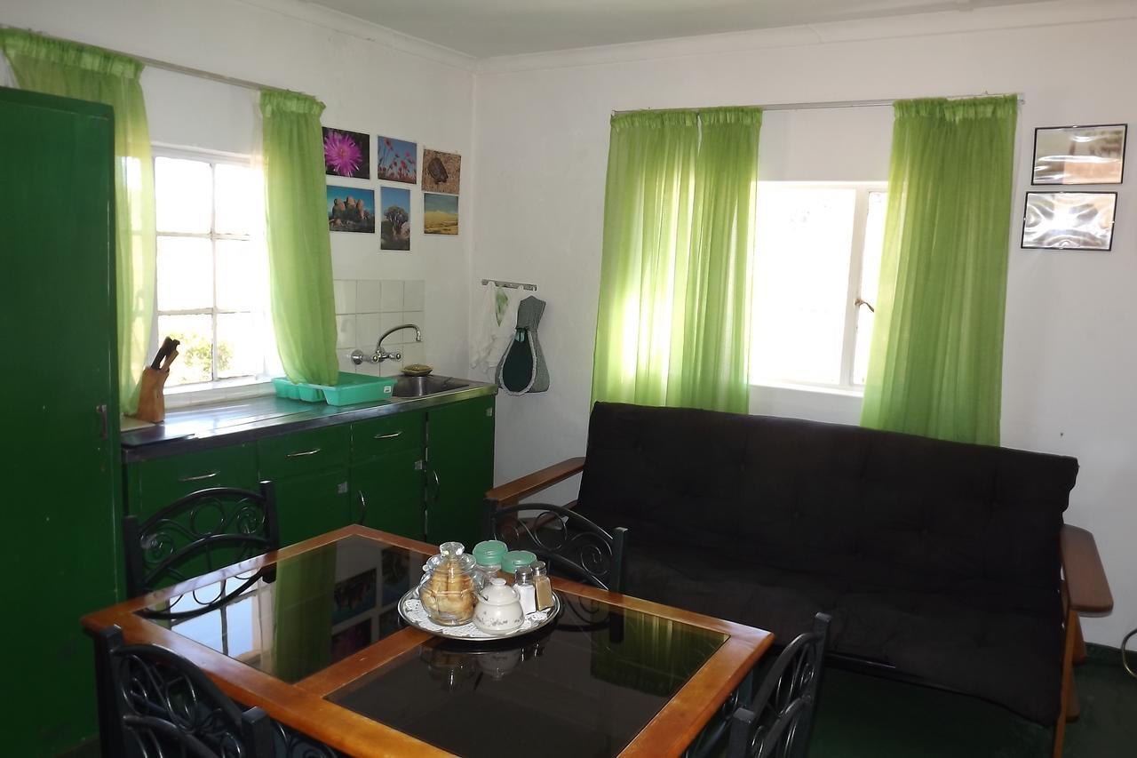 Verbe Farm Accommodation Kamieskroon Exterior foto
